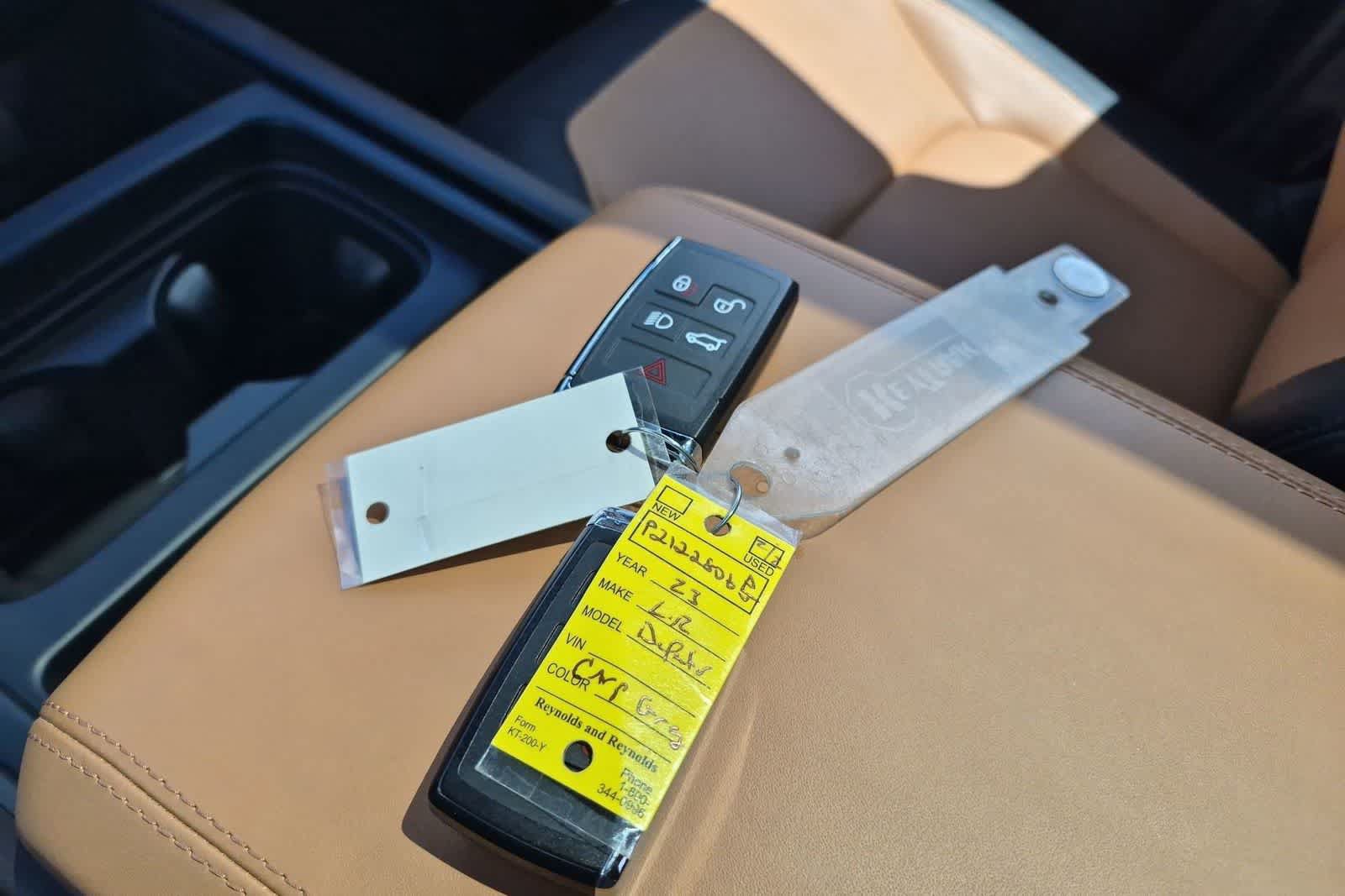 Certified 2023 Land Rover Defender 110 X-Dynamic SE AWD/4WD image 37