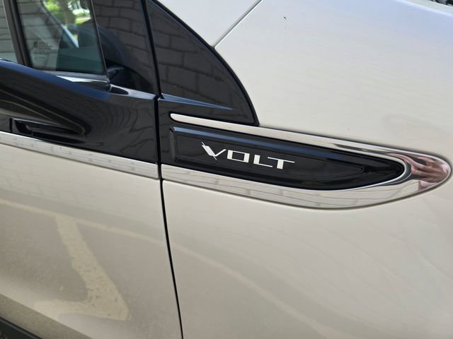 Used 2014 Chevrolet Volt Premium w/ Premium Trim Package image 19