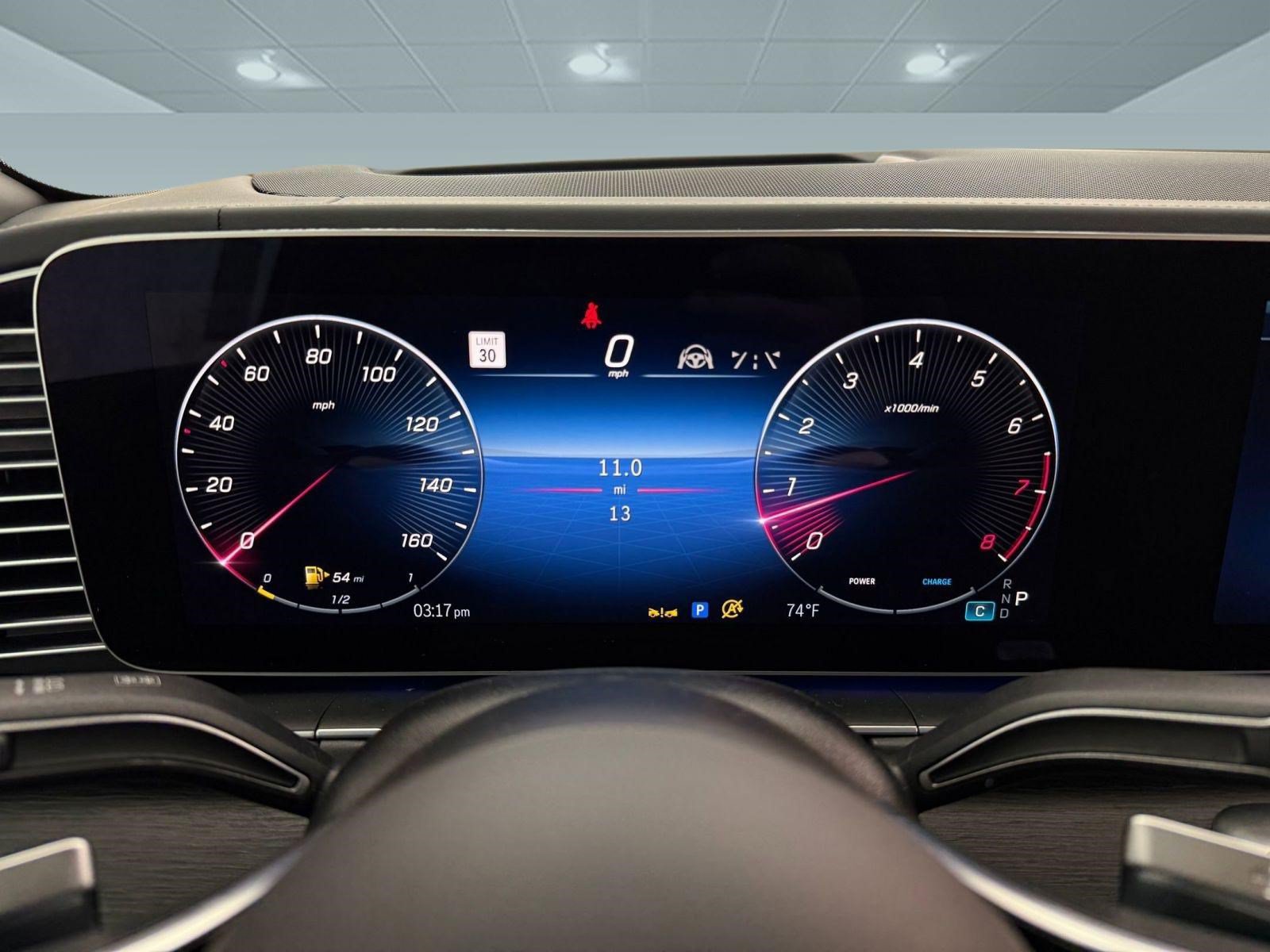 New 2026 Mercedes-Benz Maybach GLS 600 4MATIC image 17