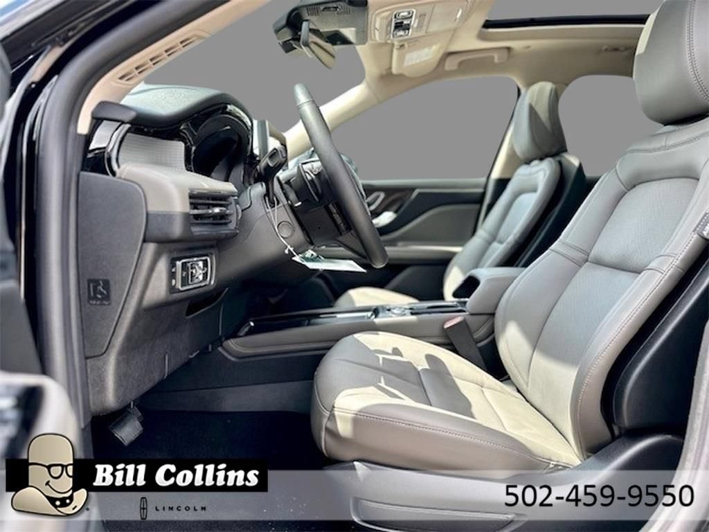 New 2024 Lincoln Corsair Grand Touring w/ Equipment Group 302A AWD/4WD image 9