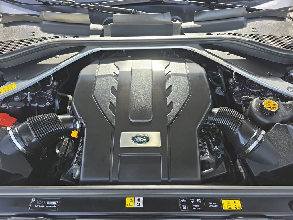 Used 2023 Land Rover Range Rover Autobiography image 32