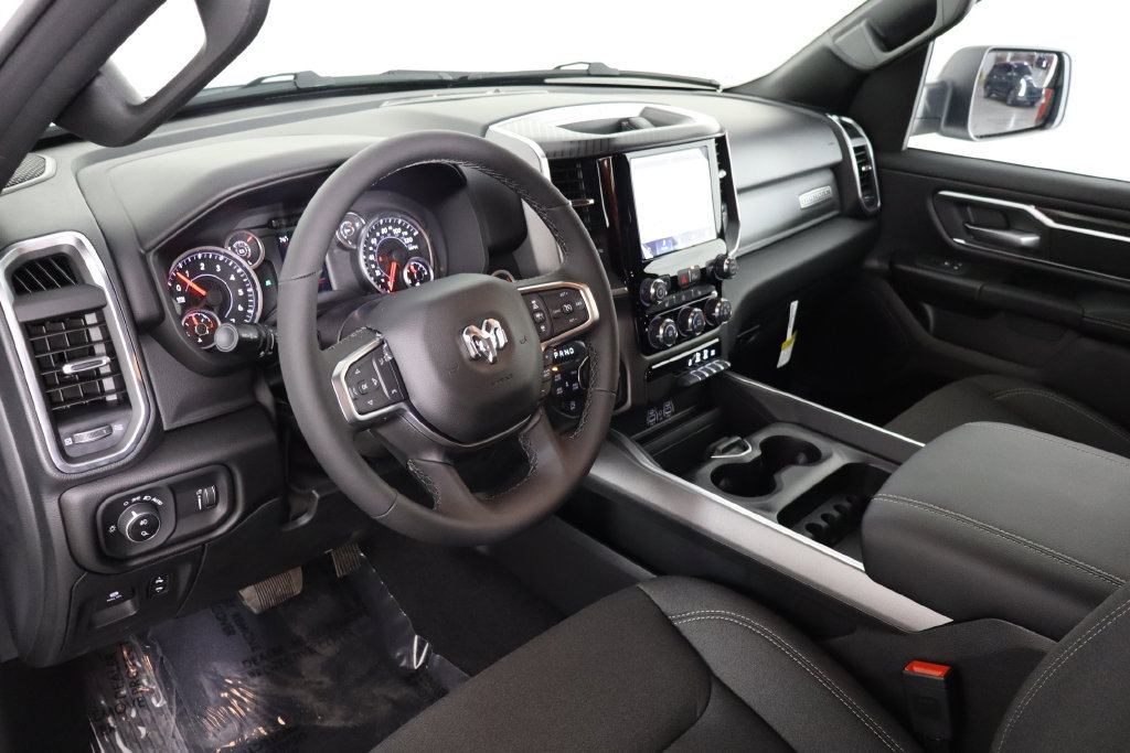 New 2027 RAM 1500 Big Horn w/ Night Edition AWD/4WD image 25
