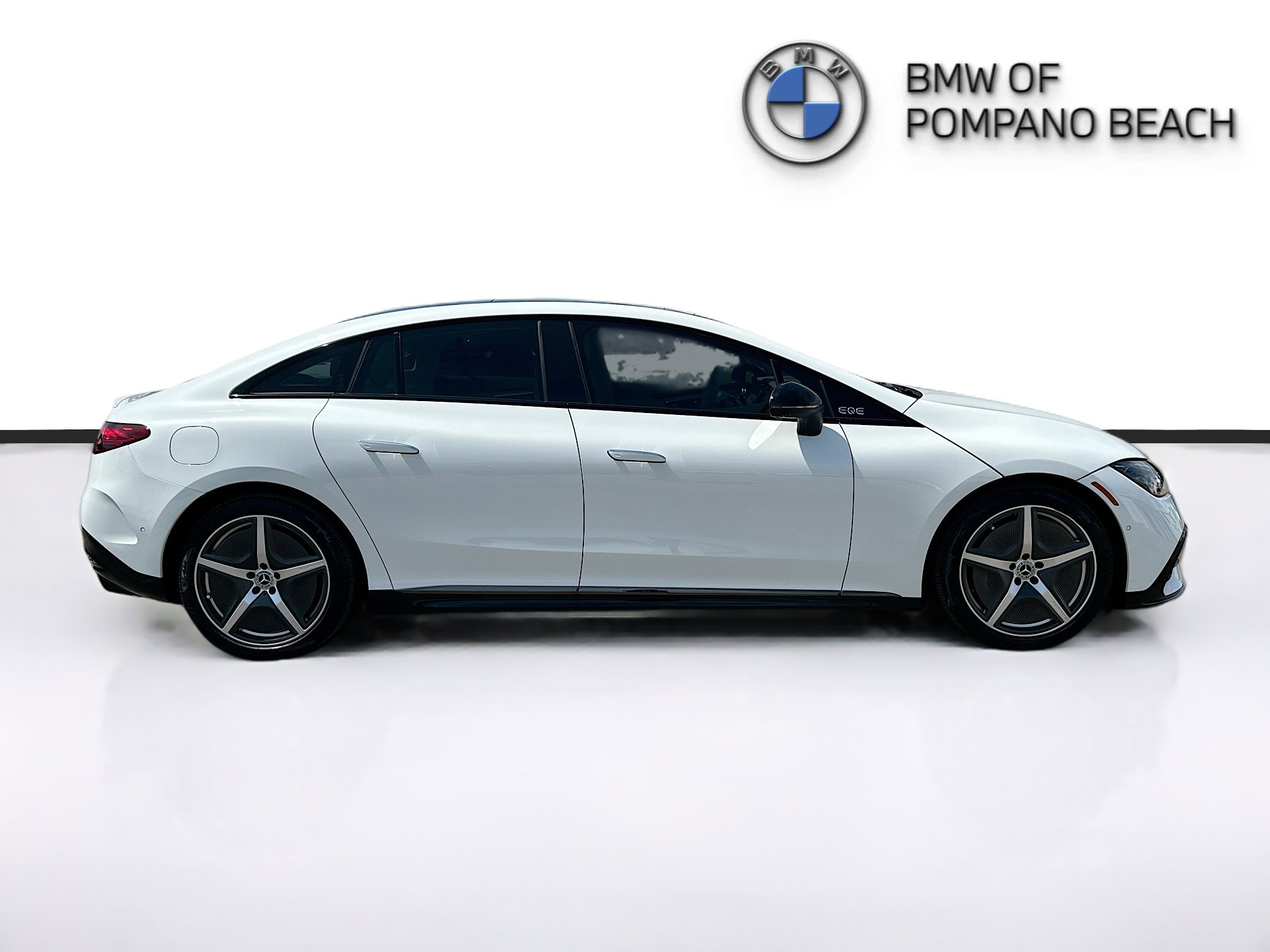 Used 2025 Mercedes-Benz EQE 350+ 4MATIC Sedan image 8