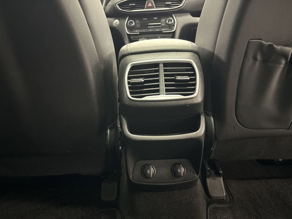 Used 2020 Hyundai Santa Fe SEL w/ Convenience + Premium Package image 25