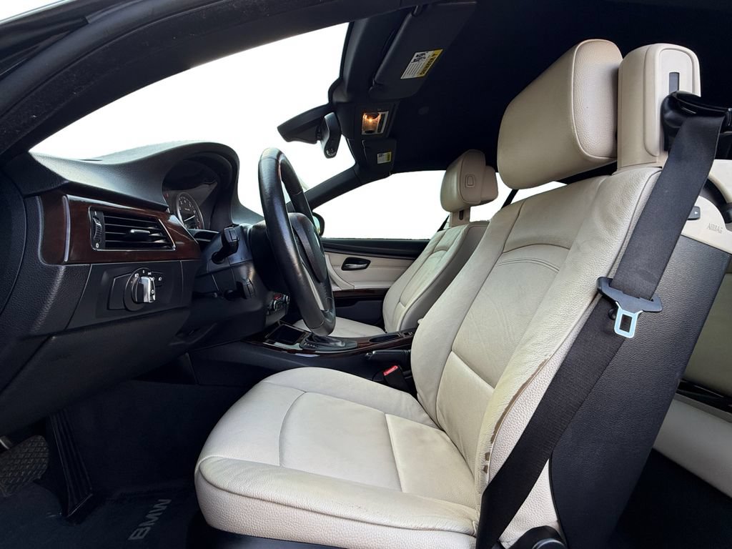 Used 2011 BMW 328i Convertible RWD image 10