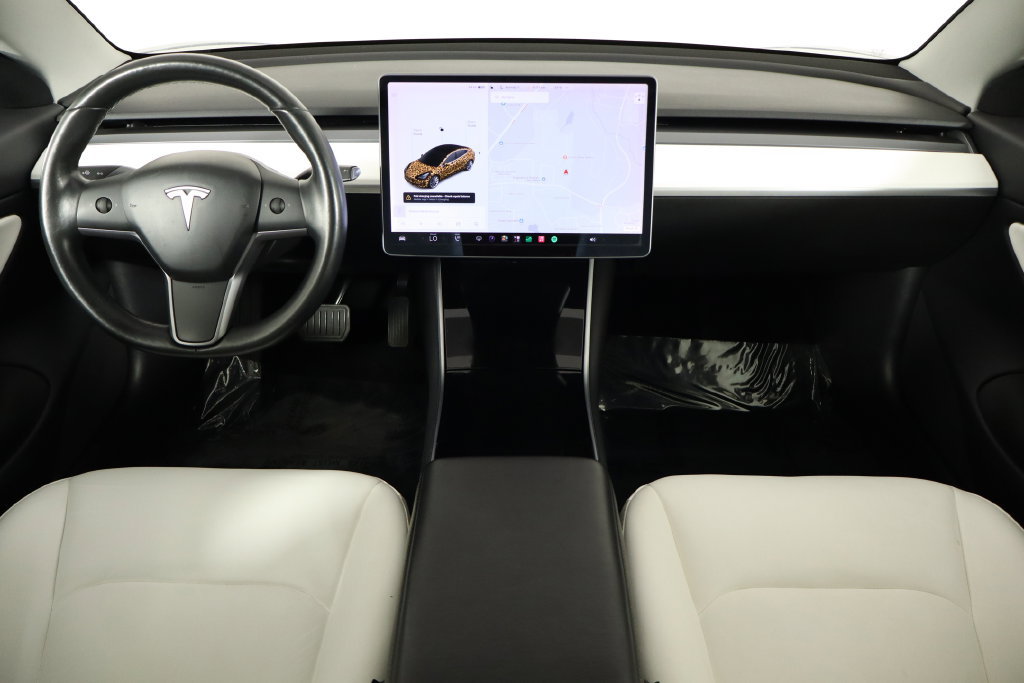 Used 2019 Tesla Model 3 Standard Range Plus RWD image 11