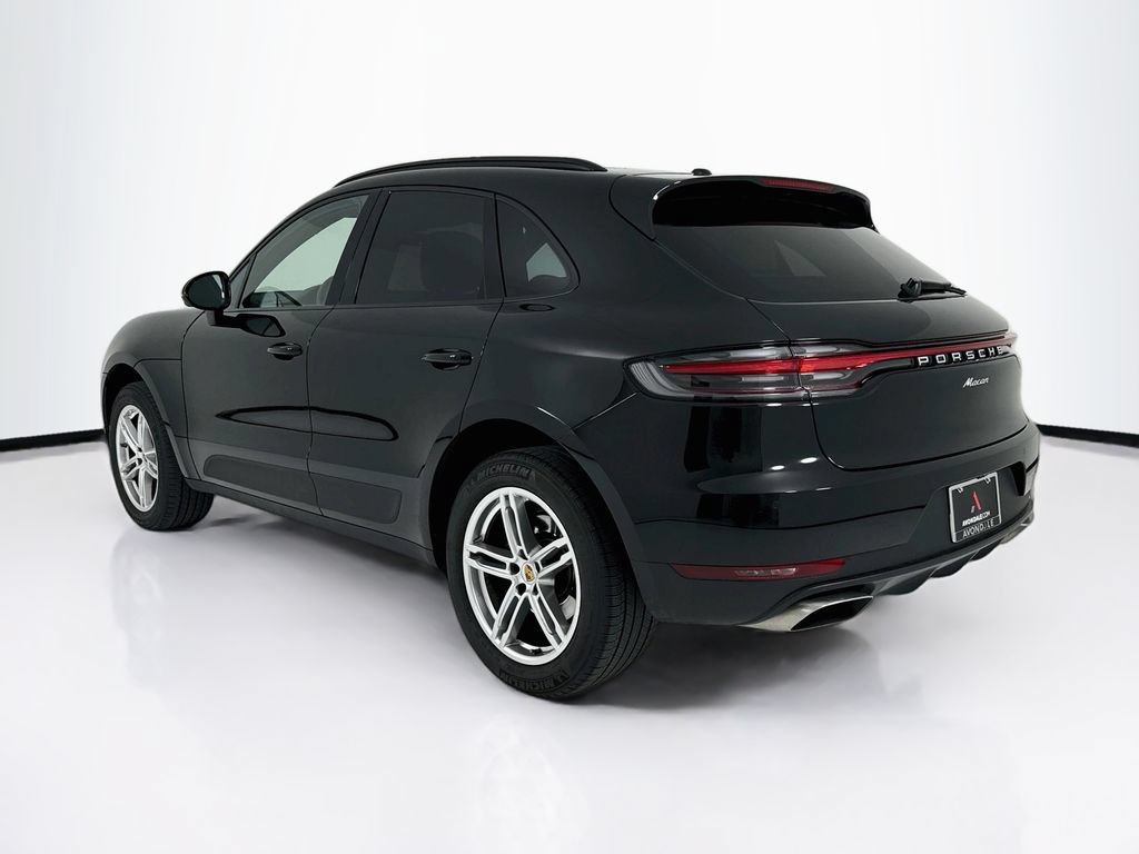 Certified 2021 Porsche Macan AWD/4WD image 3