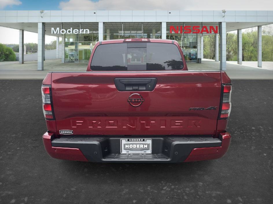 Certified 2024 Nissan Frontier PRO-4X w/ Technology Package AWD/4WD image 4