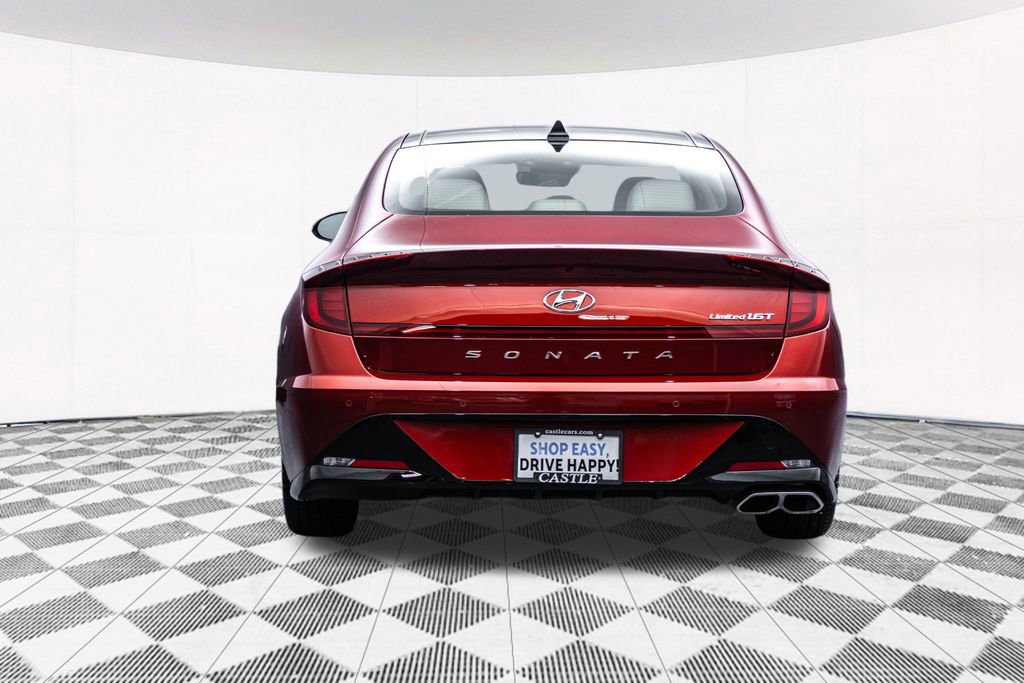 Used 2023 Hyundai Sonata Limited w/ Cargo Package image 9