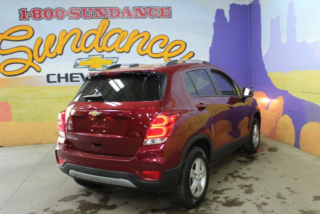 Used 2021 Chevrolet Trax LT w/ Driver Confidence Package AWD/4WD image 8