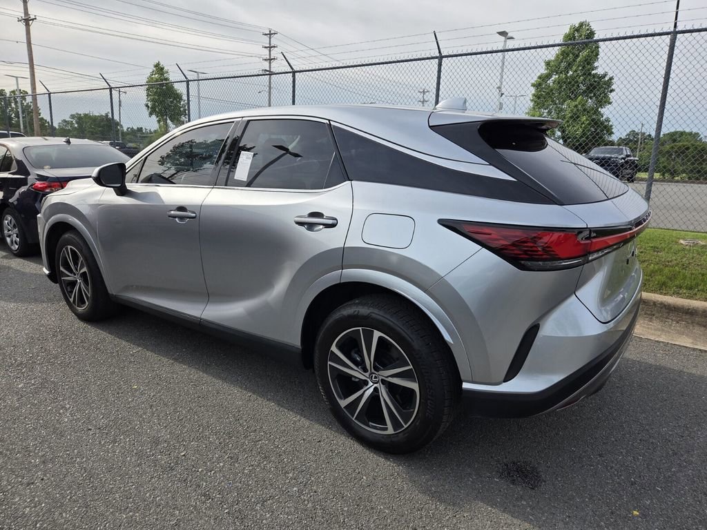 Used 2023 Lexus RX 350 FWD w/ Accessory Package (K3) image 4