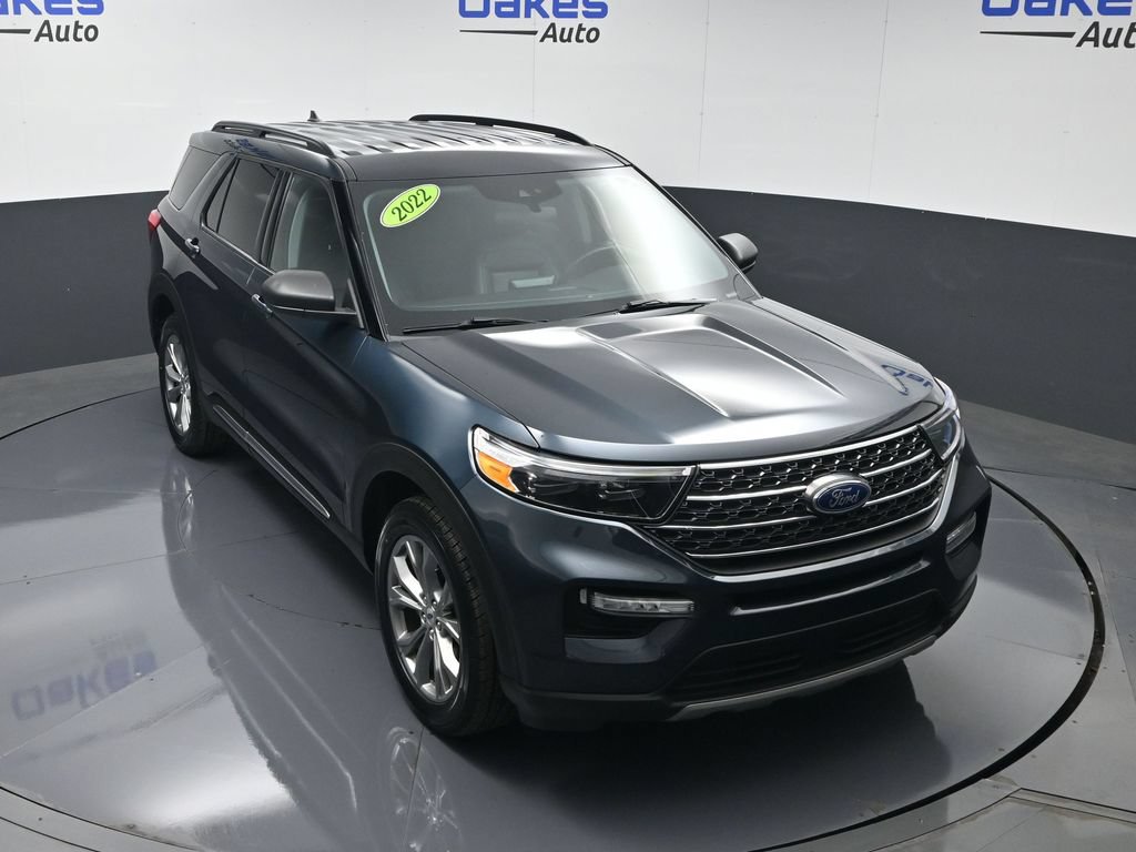 Used 2022 Ford Explorer XLT w/ Equipment Group 202A AWD/4WD image 47