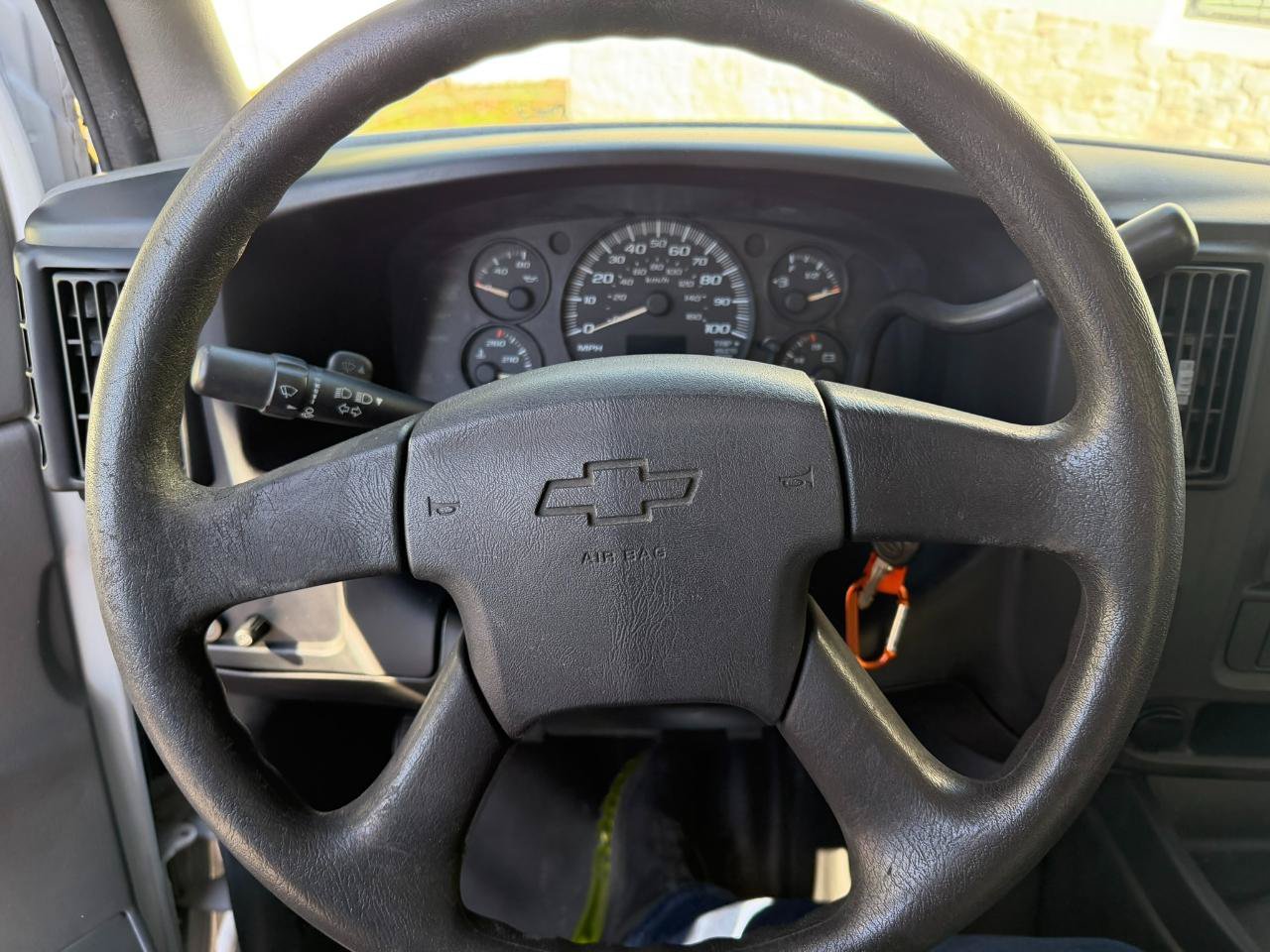 Used 2007 Chevrolet Express 3500 RWD image 21
