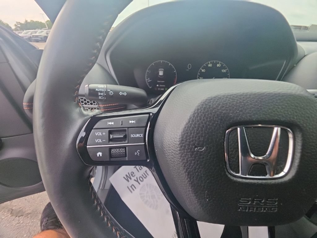 Used 2024 Honda HR-V Sport image 18