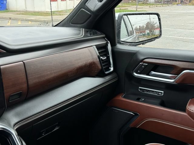 Used 2023 GMC Sierra 1500 Denali Ultimate AWD/4WD image 24