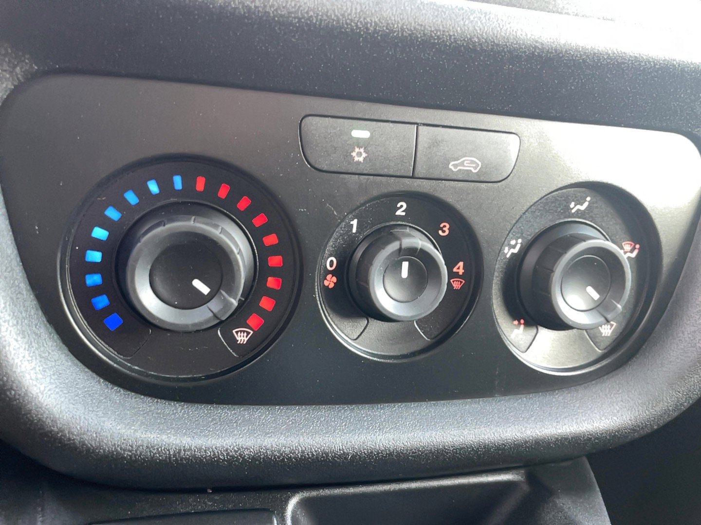 Used 2022 RAM ProMaster City Tradesman FWD image 20