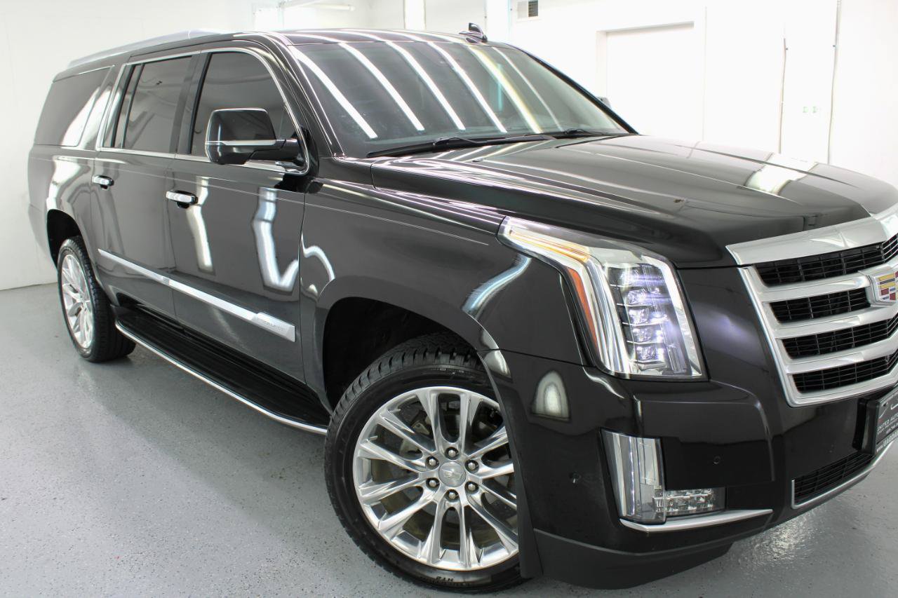 Used 2019 Cadillac Escalade ESV Luxury RWD image 14