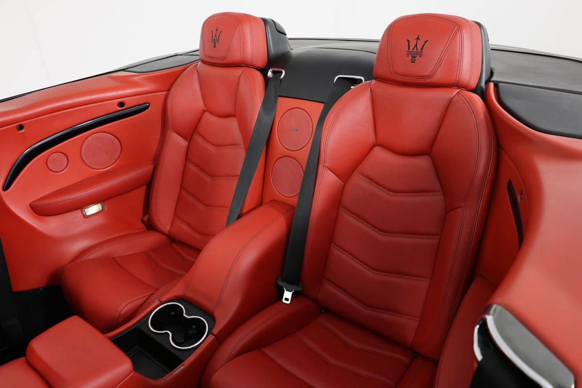 Used 2017 Maserati GranTurismo Convertible RWD image 10