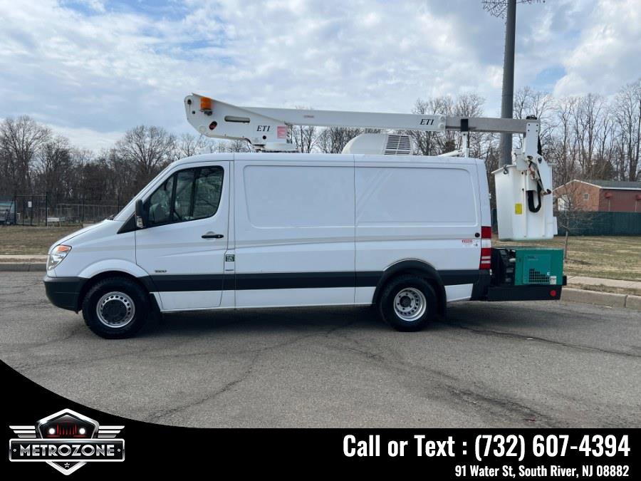 Used 2012 Mercedes-Benz Sprinter 3500 w/ High Idle Fixed Pkg image 11