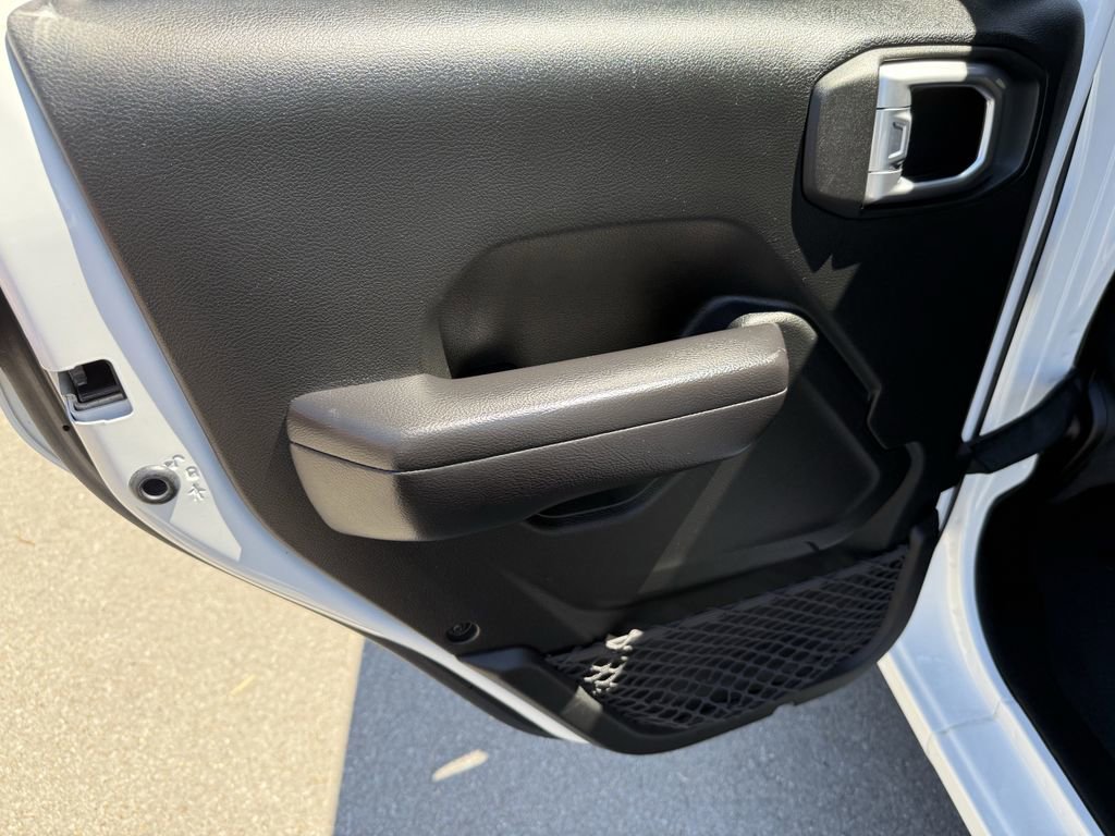 Used 2020 Jeep Gladiator Sport w/ Quick Order Package 24S image 28