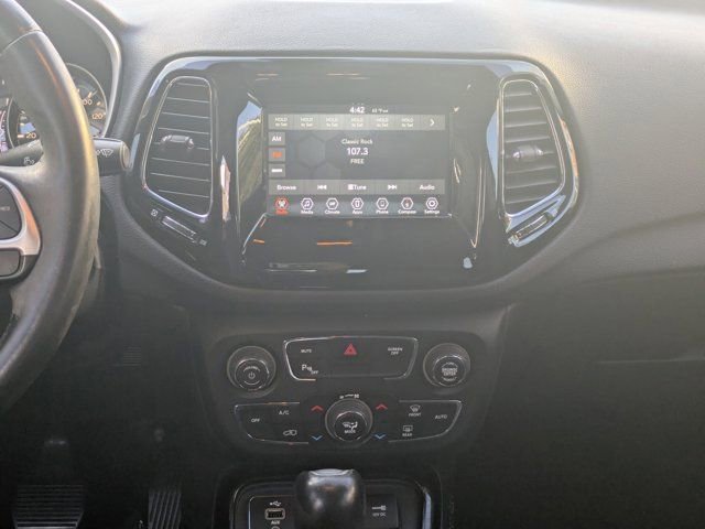 Used 2018 Jeep Compass Altitude w/ Popular Equipment Group image 16