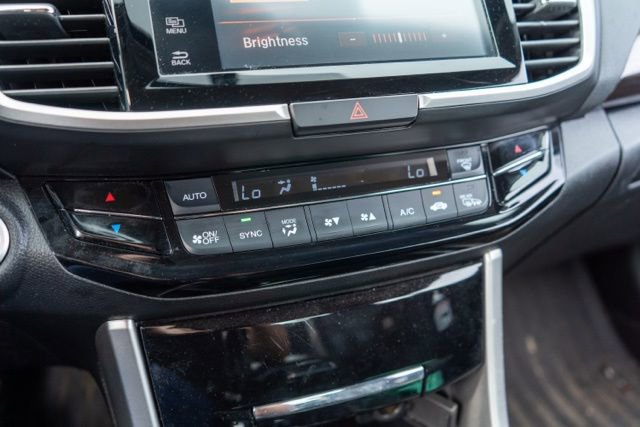 Used 2016 Honda Accord EX-L image 22