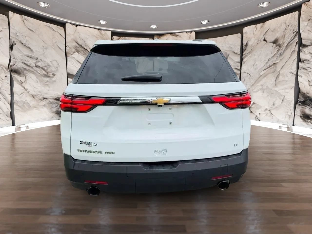 Used 2022 Chevrolet Traverse LT AWD/4WD image 5