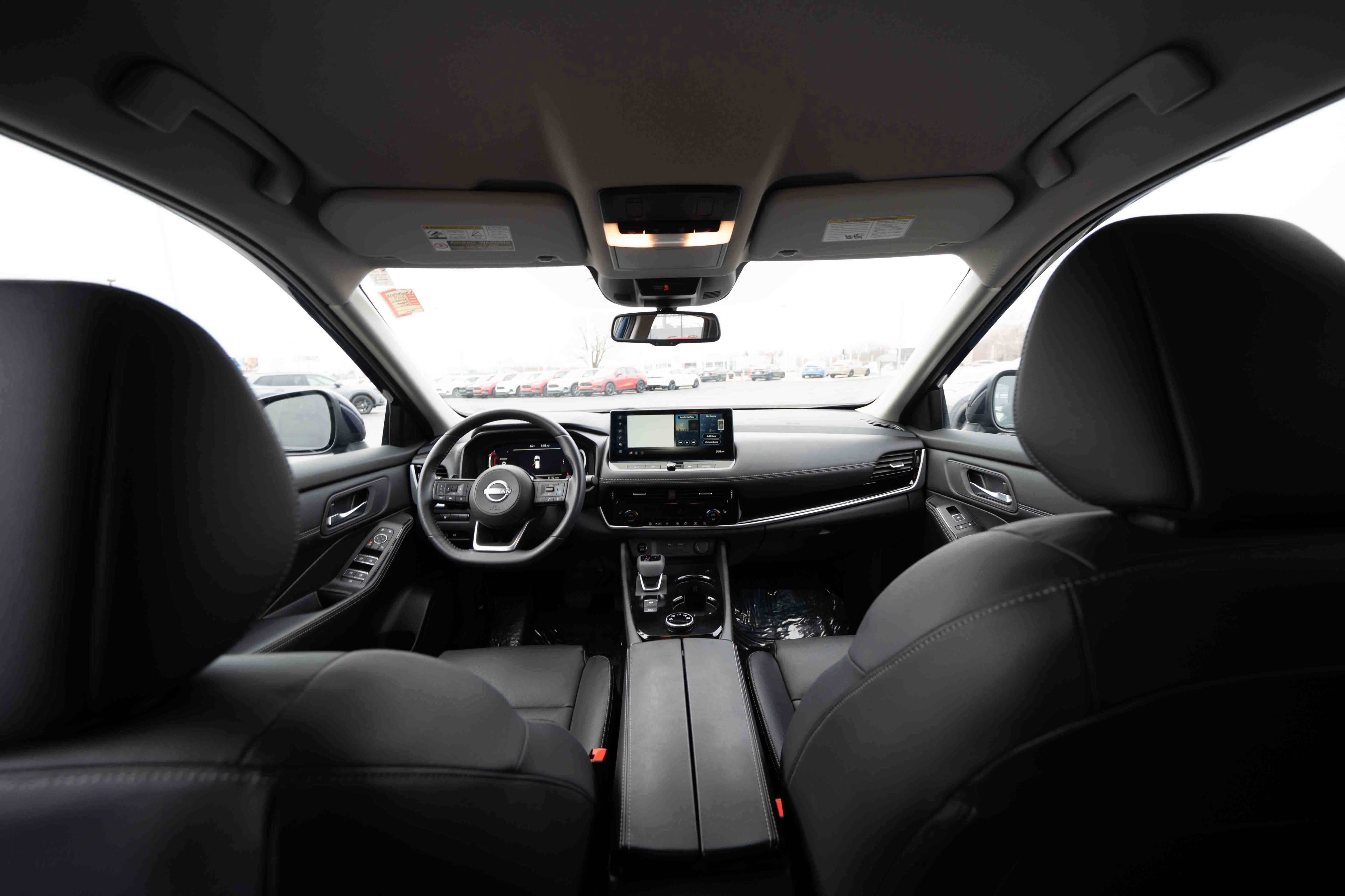 Used 2024 Nissan Rogue SL image 19