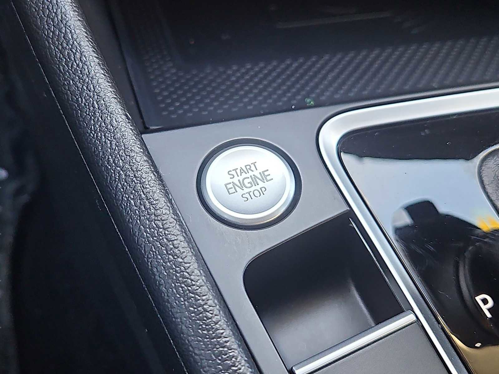 Used 2021 Volkswagen Jetta SEL Premium image 27