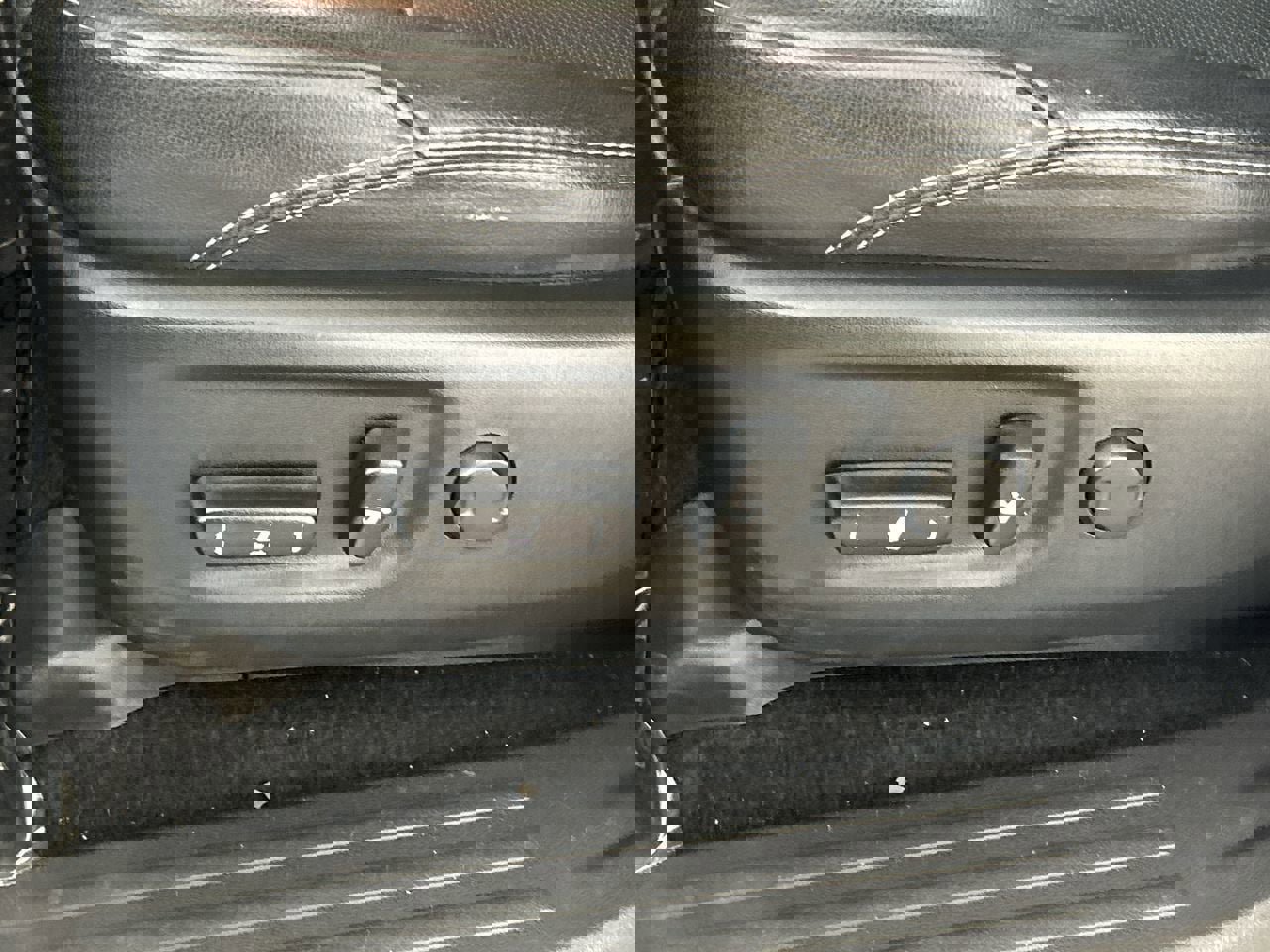 Used 2023 Toyota 4Runner Limited AWD/4WD image 20