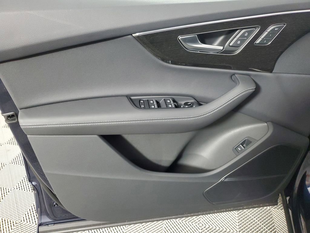 New 2026 Audi Q7 Premium Plus image 19