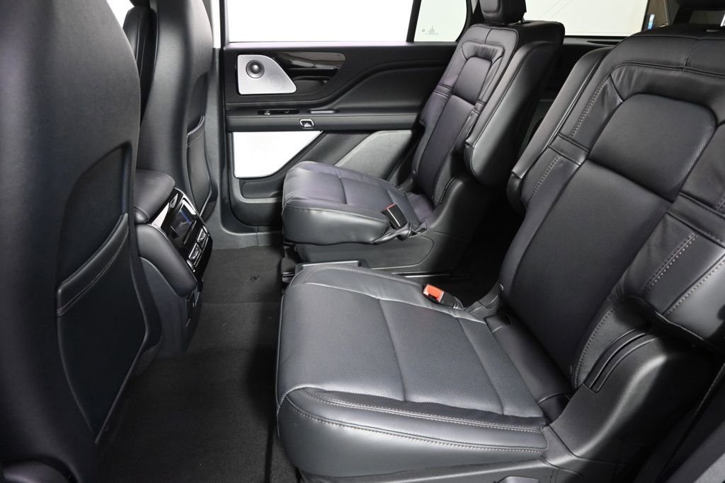 New 2026 Lincoln Aviator Reserve image 22