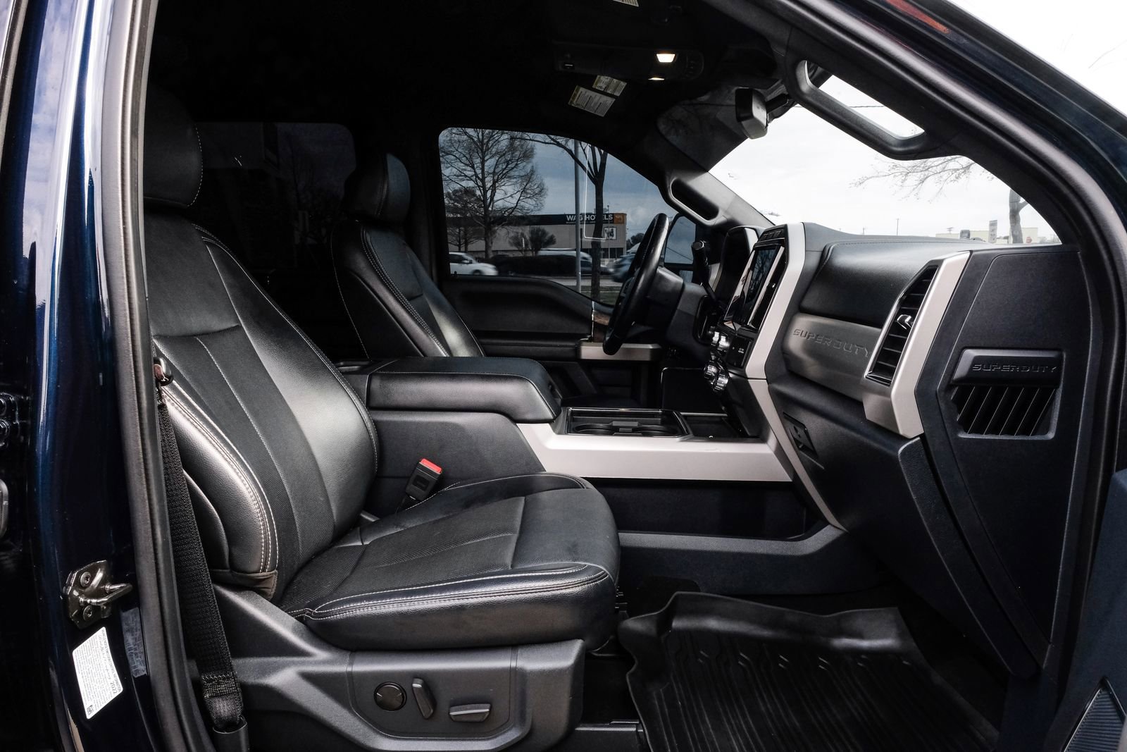 Used 2022 Ford F250 Lariat w/ Lariat Ultimate Package image 39