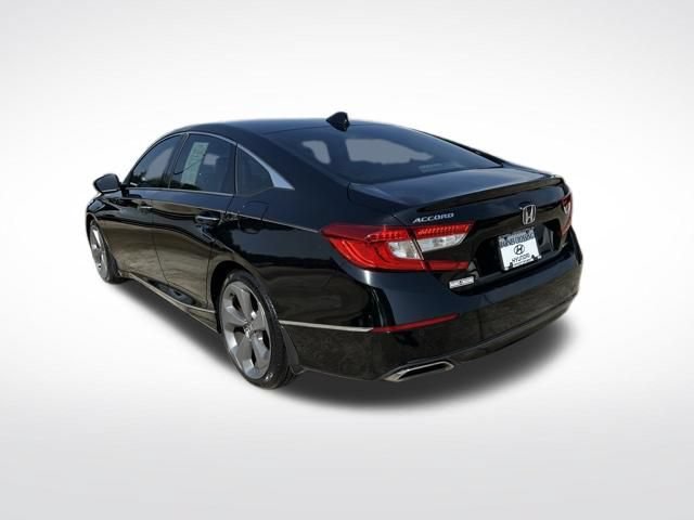 Used 2018 Honda Accord Touring image 5