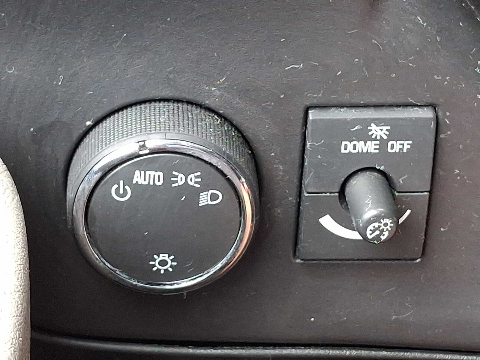 Used 2024 Chevrolet Express 2500 w/ Driver Convenience Package RWD image 25