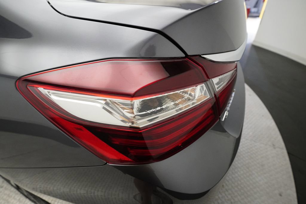 Used 2016 Honda Accord EX-L image 33