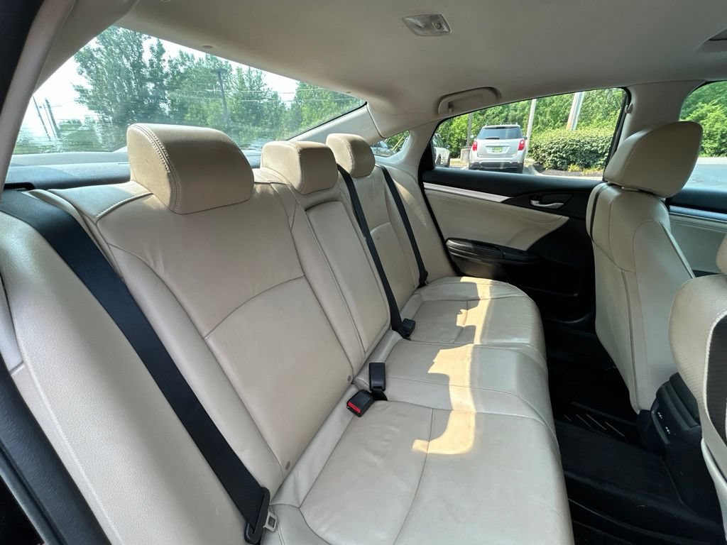 Used 2017 Honda Civic Touring image 36