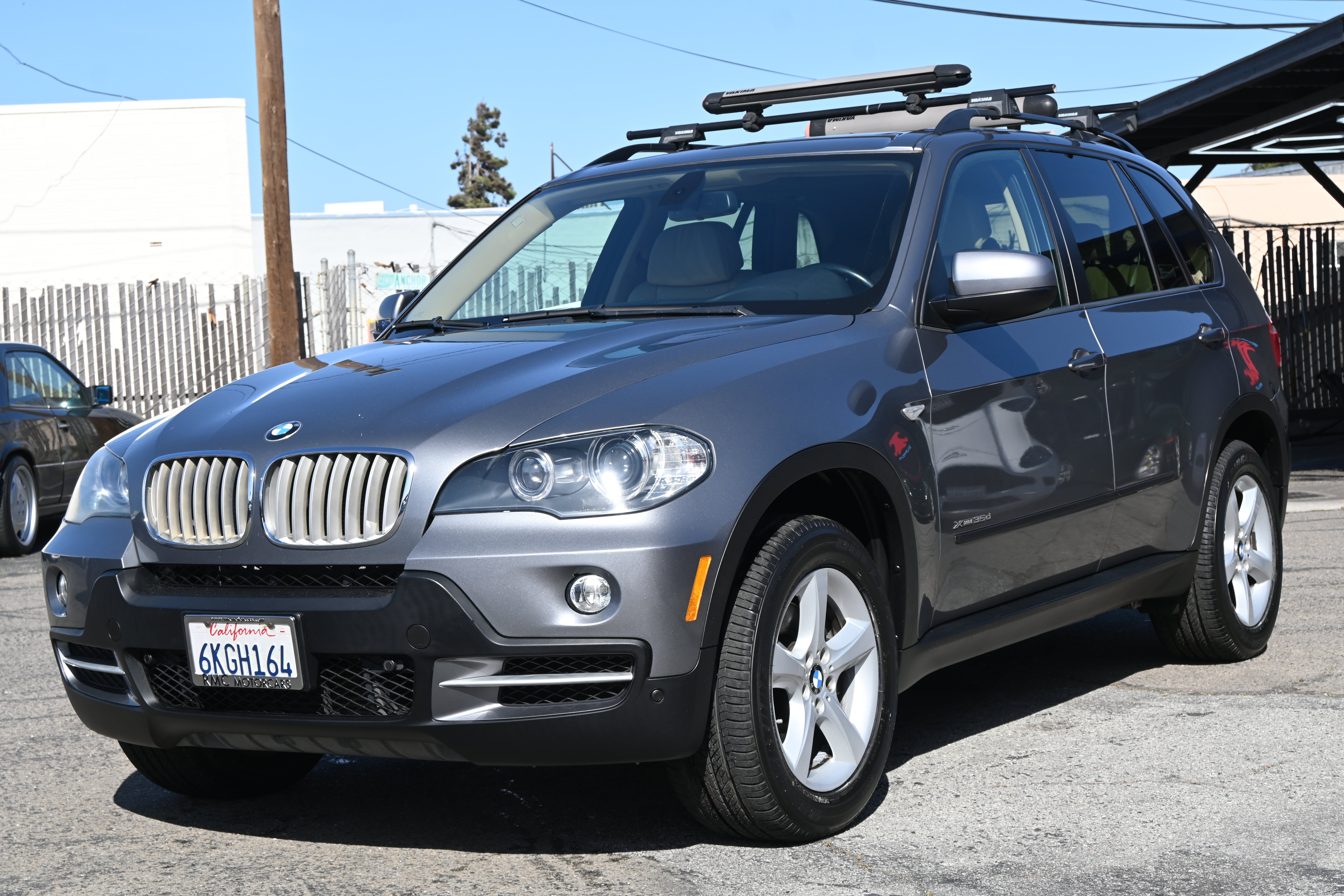 Used 2009 BMW X5 xDrive35d AWD/4WD image 1