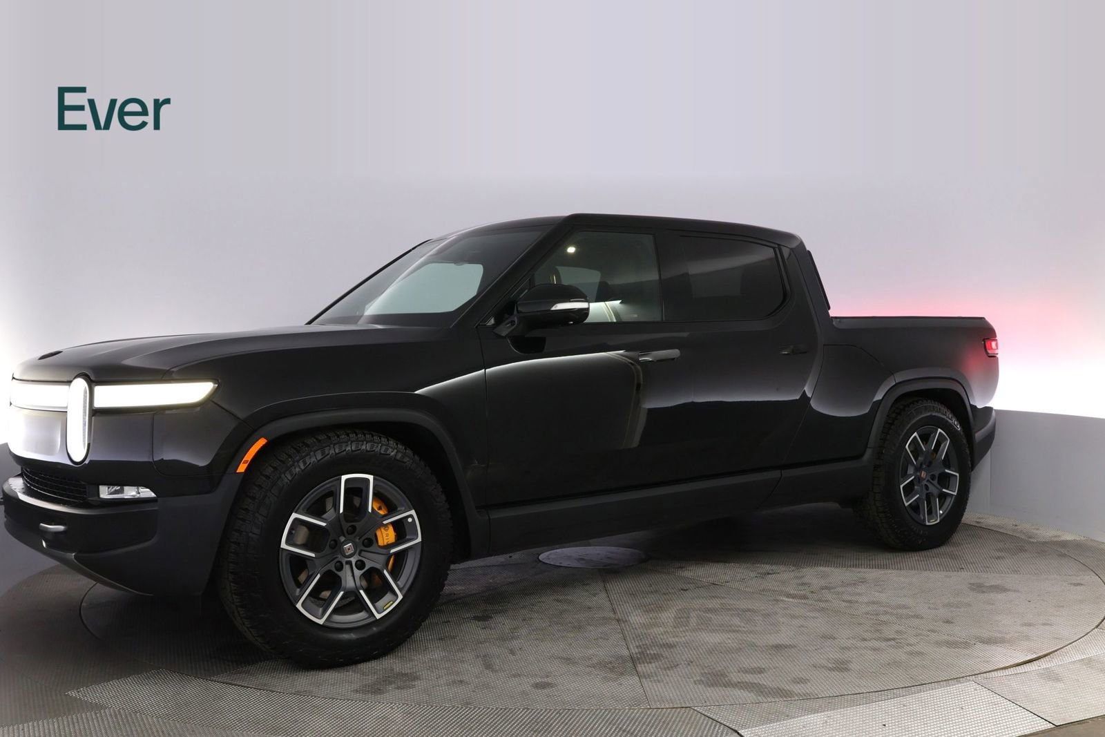 Used 2022 Rivian R1T Launch Edition image 18