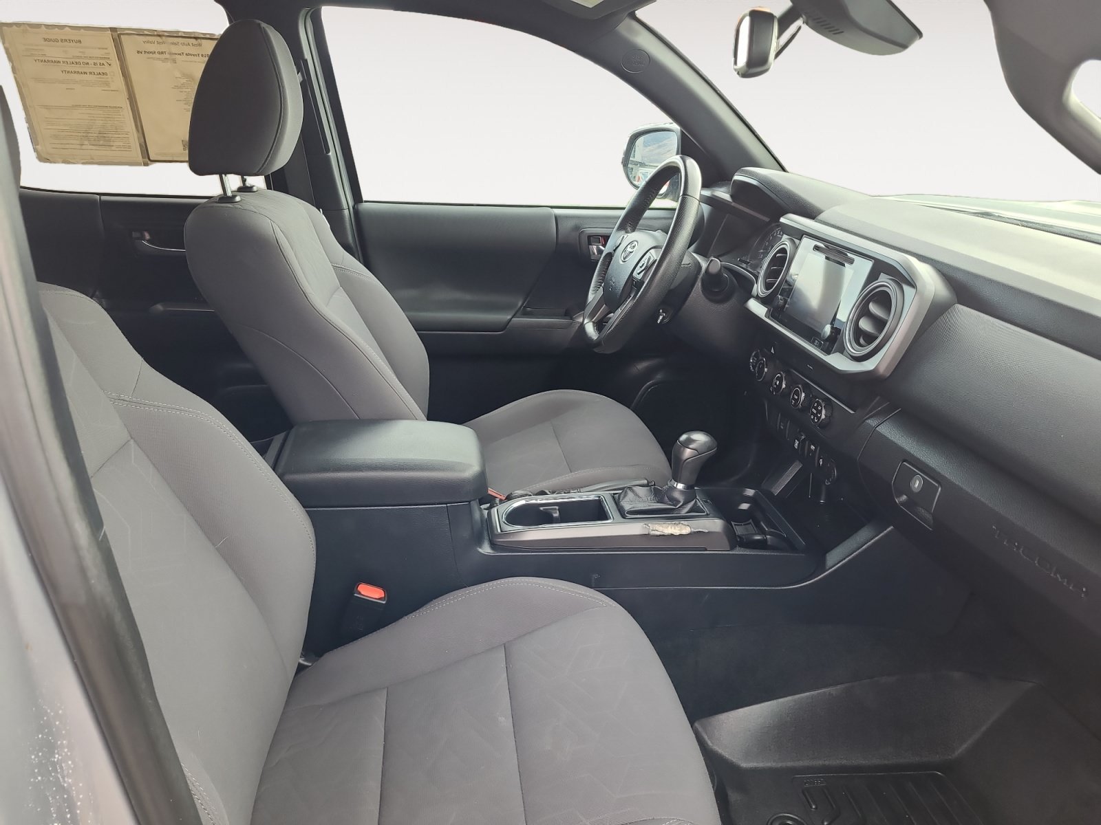 Used 2019 Toyota Tacoma TRD Sport AWD/4WD image 15