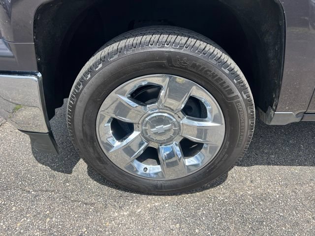 Used 2015 Chevrolet Silverado 1500 LTZ w/ LTZ Plus Package AWD/4WD image 9