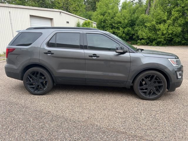 Used 2017 Ford Explorer Sport w/ Equipment Group 401A AWD/4WD image 10