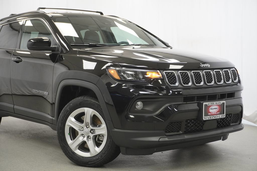 Certified 2023 Jeep Compass Latitude image 4