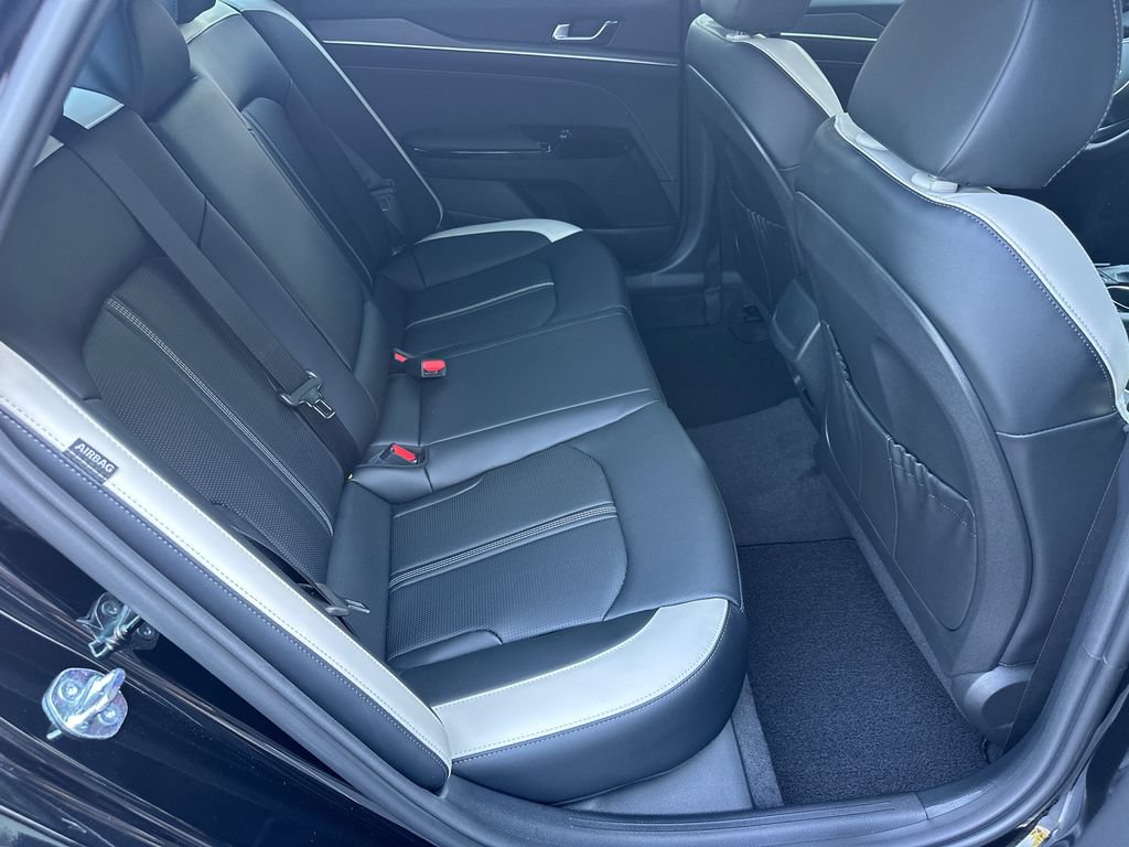 New 2027 Kia K5 GT-Line FWD image 15