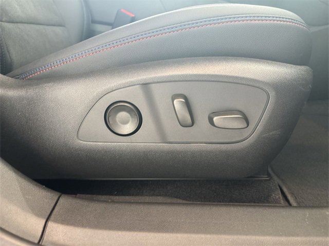 Certified 2025 Chevrolet Blazer EV RS image 22