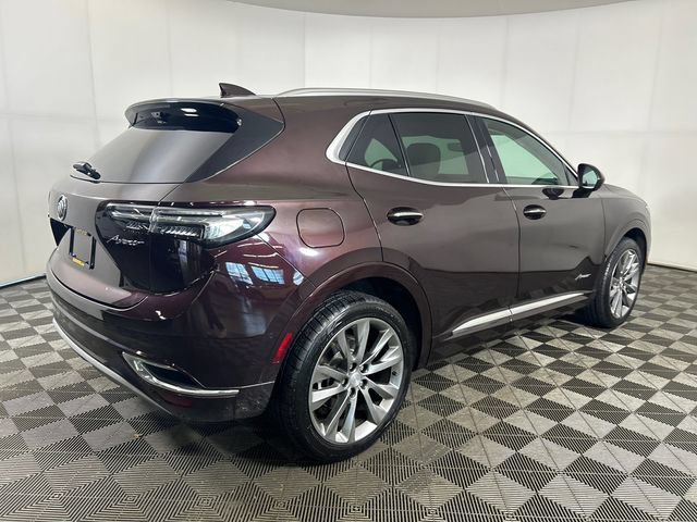 Used 2021 Buick Envision Avenir w/ Technology Package II FWD image 2