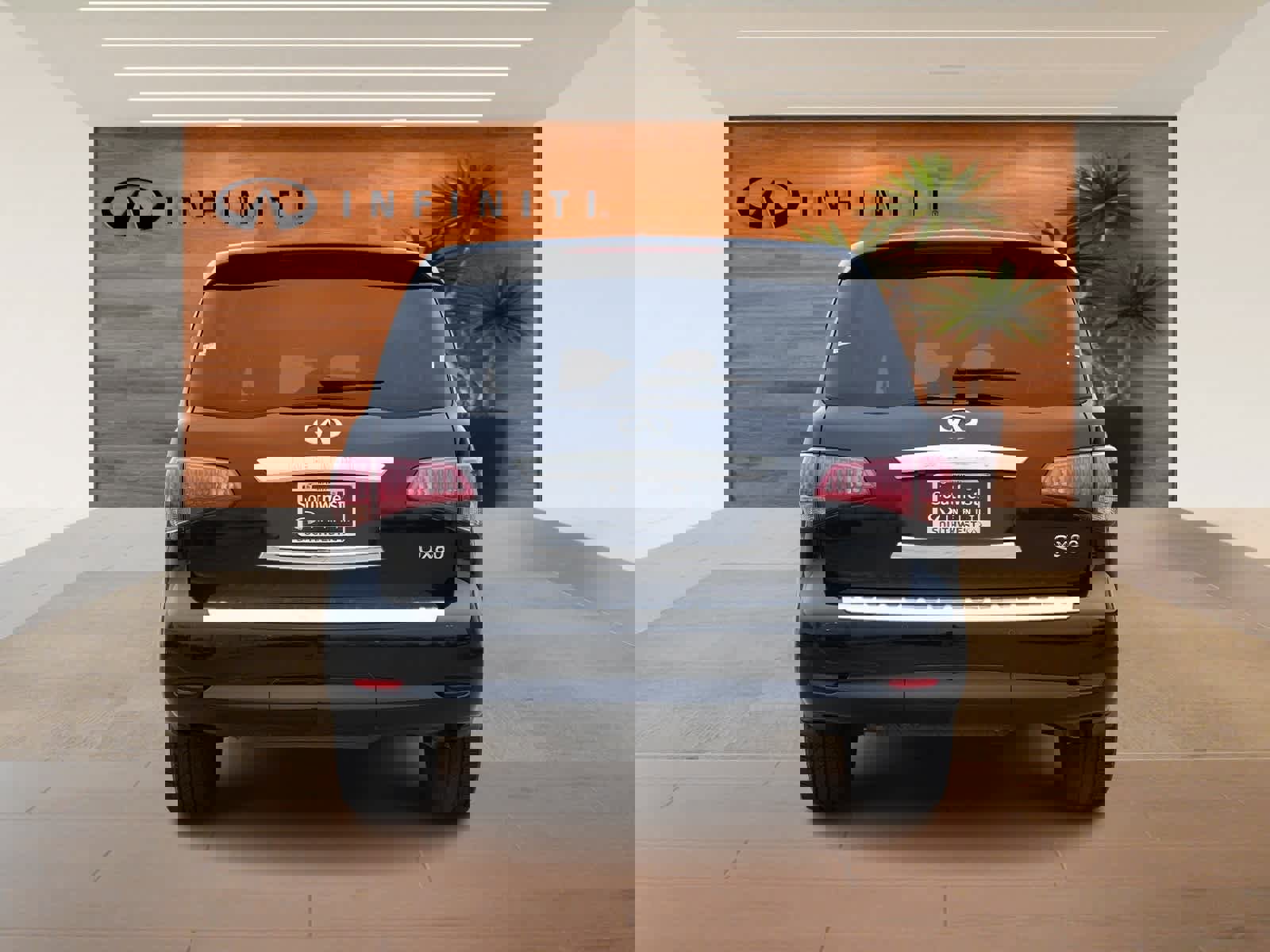 Used 2015 INFINITI QX80 Luxe w/ 22" Wheel Package image 6