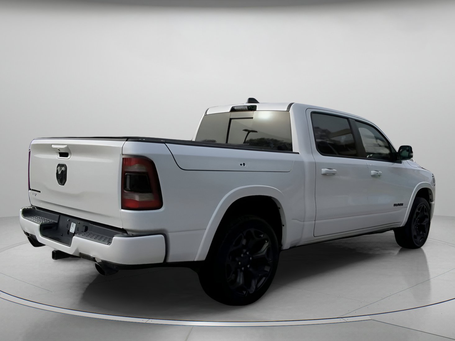 Used 2021 RAM 1500 Limited w/ Night Edition image 26