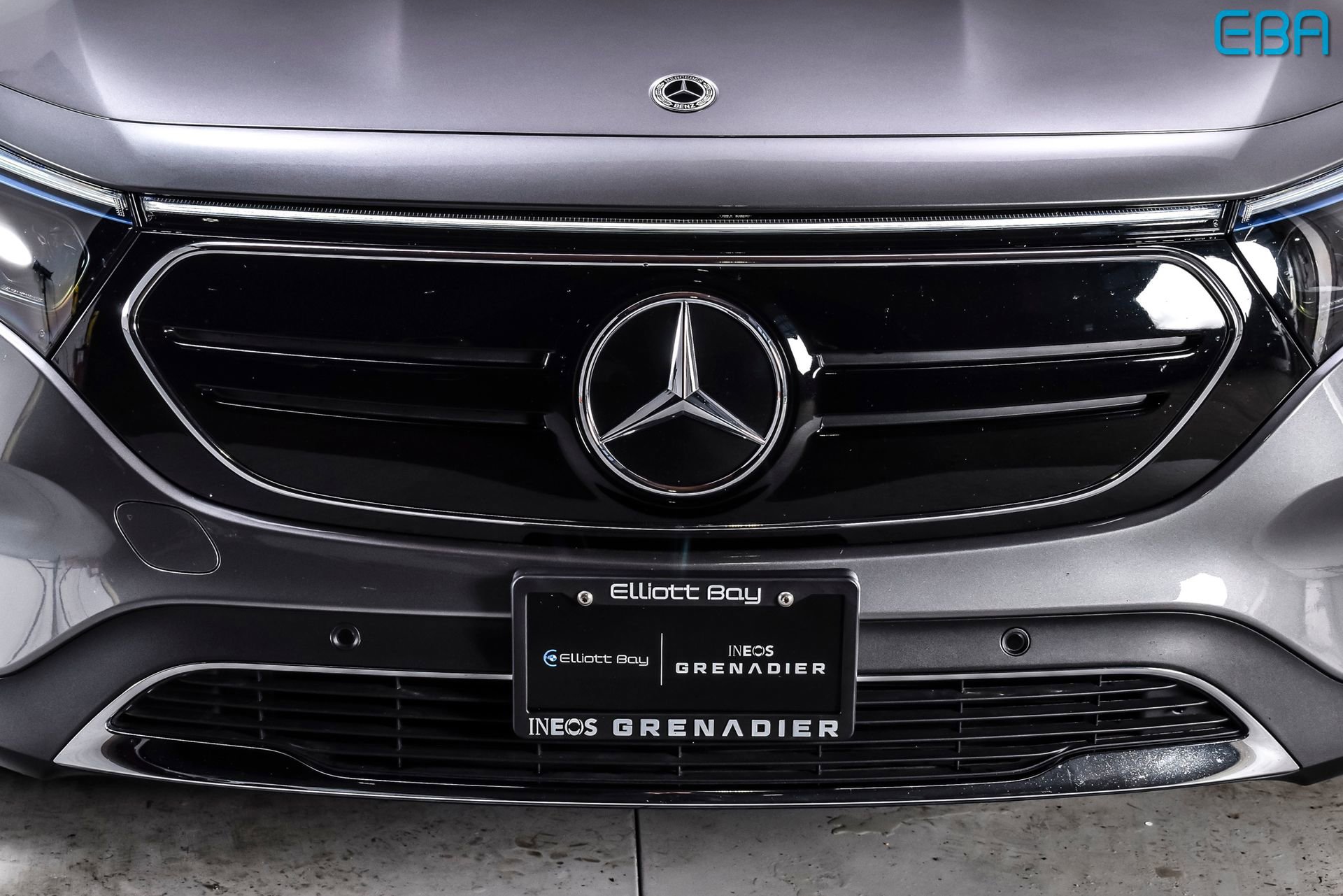 Used 2023 Mercedes-Benz EQB 300 4MATIC image 9