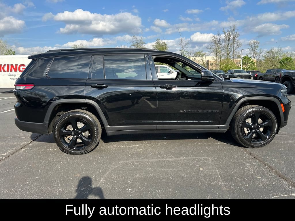 Used 2023 Jeep Grand Cherokee L Laredo AWD/4WD image 9
